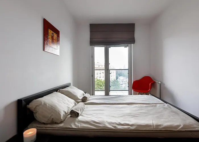 Golden Apartments Wroclaw - Two Bedrooms - Great Location&Legnicka
