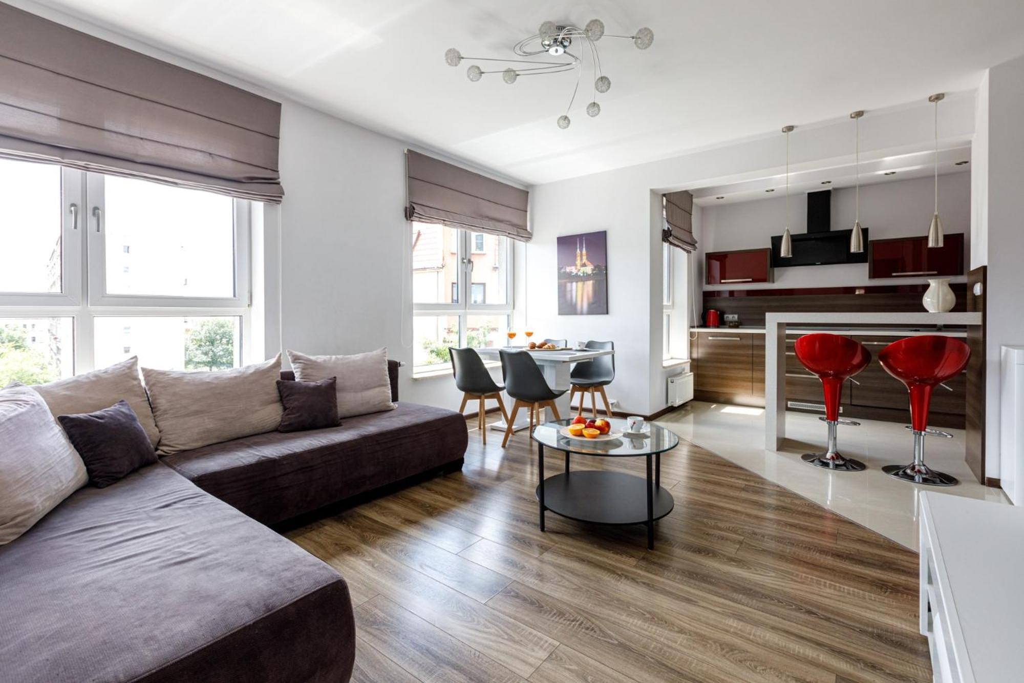 Golden - Two Bedrooms - Great Location&legnicka